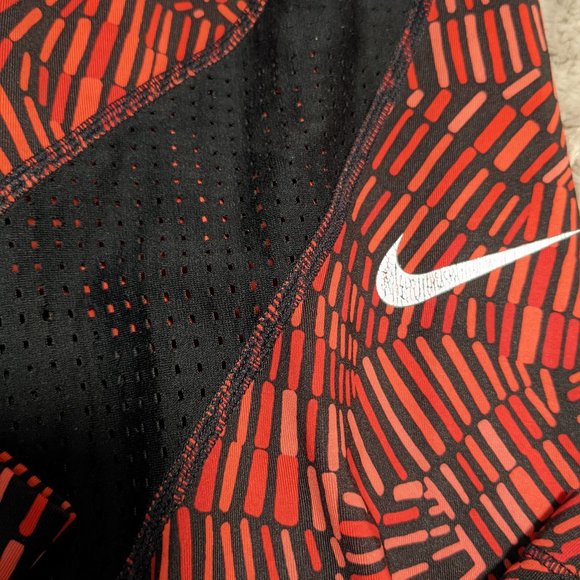 Nike Pro Athletic Capris - Picture 3 of 6